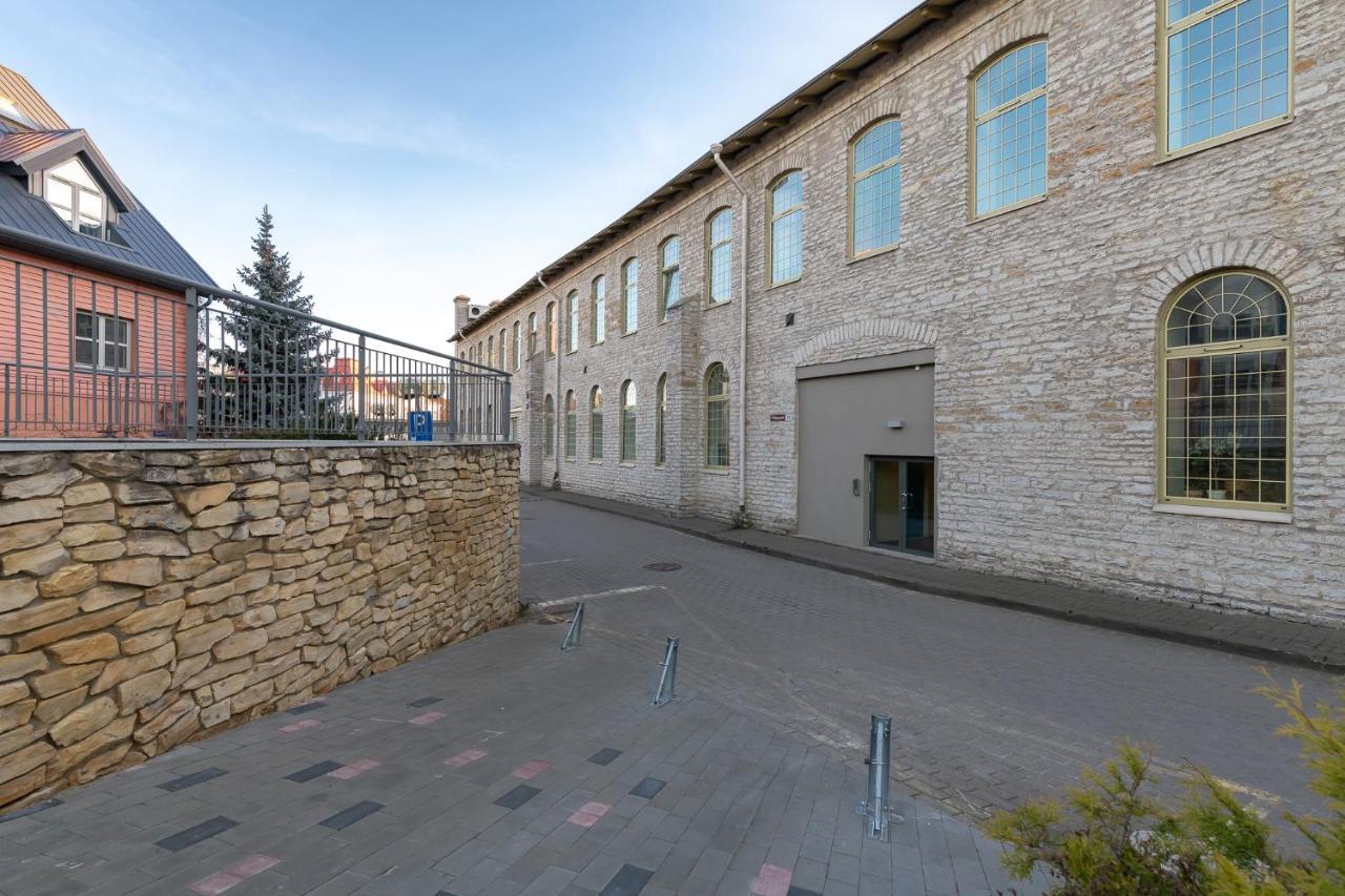 Hilltop Apartments - Ilmarine District Talin Exterior foto